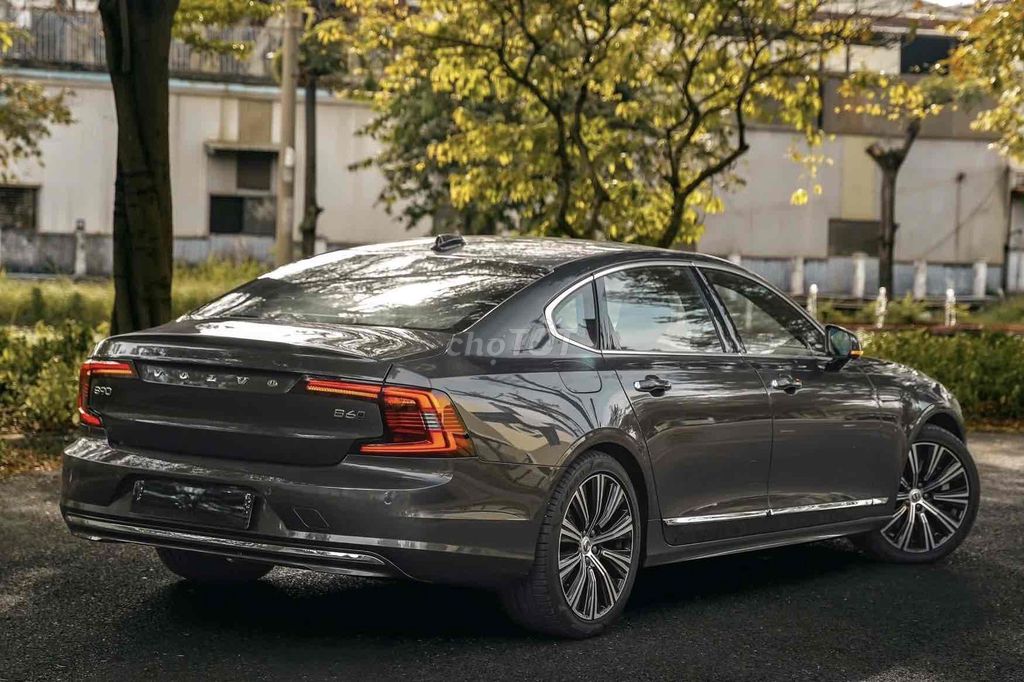 Volvo S90 Inscription LWB B6 AWD 2022 - 47.000 km. Mua bán Ô tô tại Quận Bình Tân Tp Hồ Chí Minh được đăng bởi Hoàng Thọ hình 6