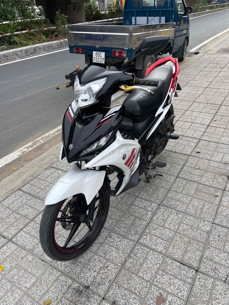 Yamaha Exciter 135 Trắng Đen Đỏ. Mua bán Xe máy tại Quận Cái Răng Cần Thơ được đăng bởi Cầm Đồ Minh Tấn hình 5
