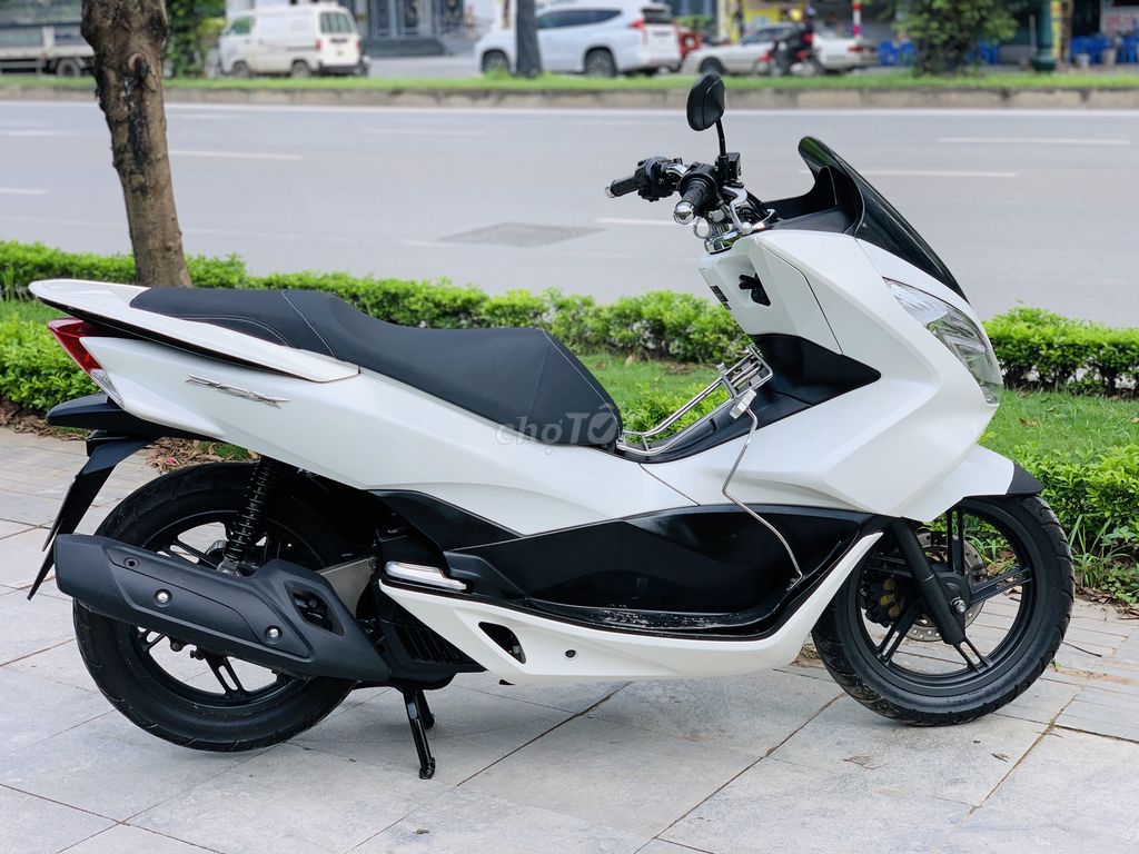 HONDA PCX MÀU TRẮNG ZIN MÁY CỰC CHẤT 2018. Mua bán Xe máy tại Quận Nam Từ Liêm Hà Nội được đăng bởi Hà Thanh hình 6