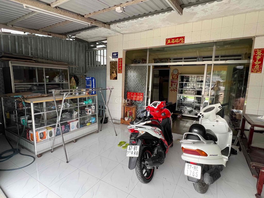 NHÀ CẤP 4 KÊNH ĐÀO. MỸ PHƯỚC. Mua bán nhà ở tại Thành phố Long Xuyên An Giang được đăng bởi Thuận Phong hình 4