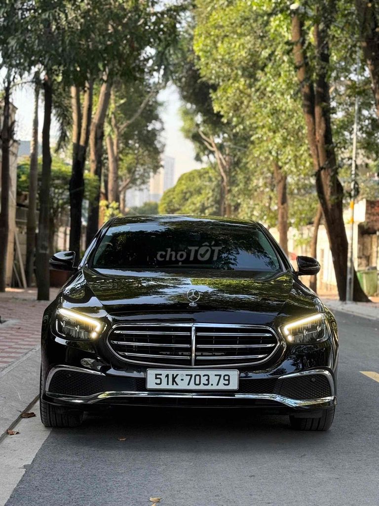 Mercedes Benz E Class 2021 E200 Exclusive Cá Nhân. Mua bán Ô tô tại Thành phố Thủ Đức Tp Hồ Chí Minh được đăng bởi Vũ Vũ hình 1
