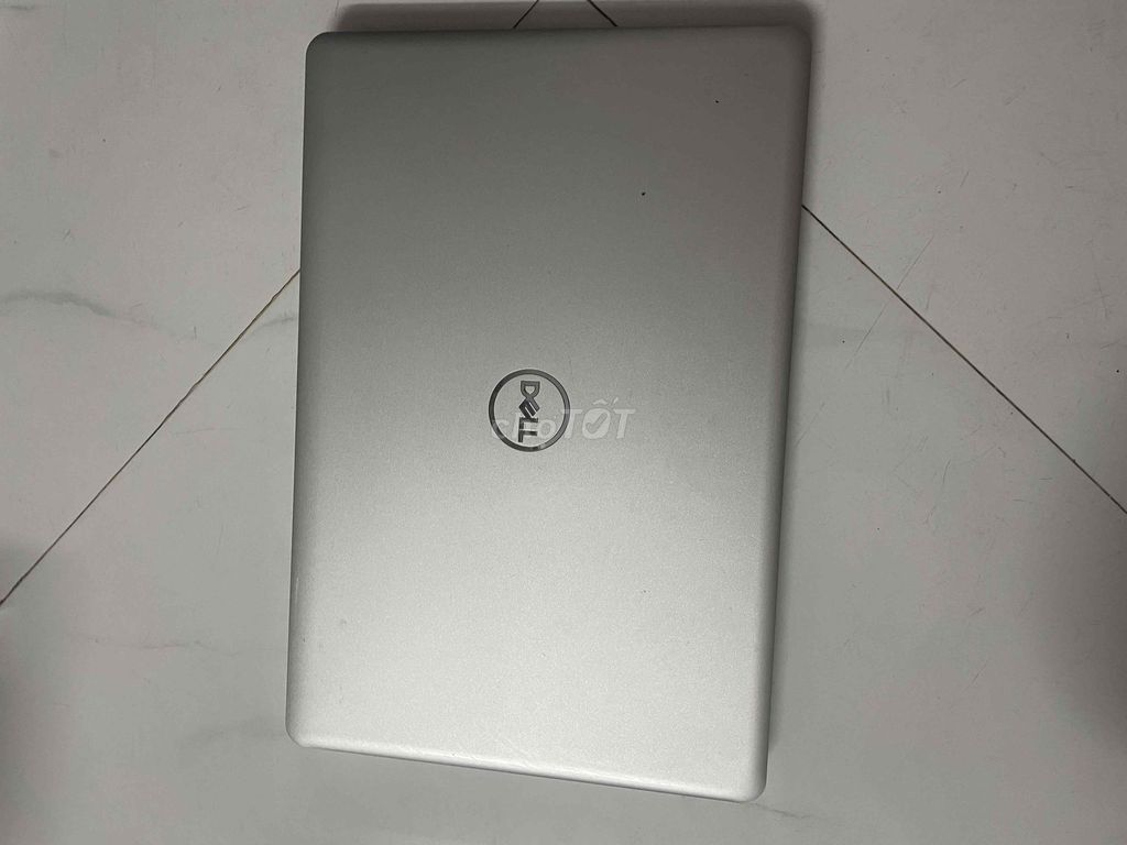 Dell Inspiron 5000 Bạc. Mua bán Laptop tại Quận Đống Đa Hà Nội được đăng bởi Tuân hình 1