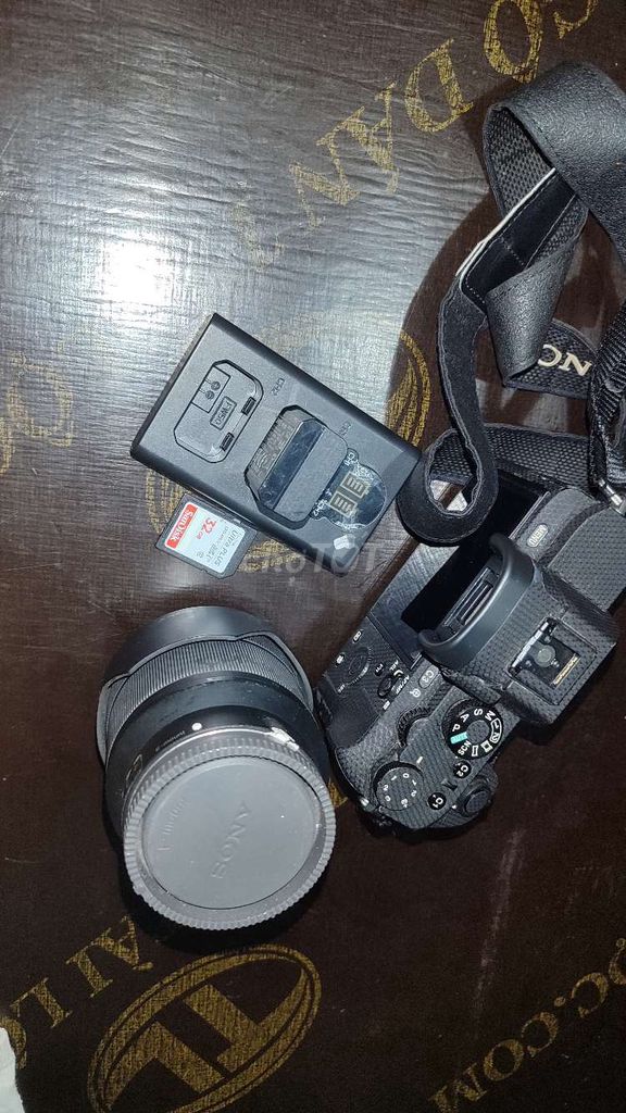 Máy ảnh Sony Alpha a7 II Đen cũ. Mua bán Máy ảnh, Máy quay tại Quận Long Biên Hà Nội được đăng bởi hoài hình 1