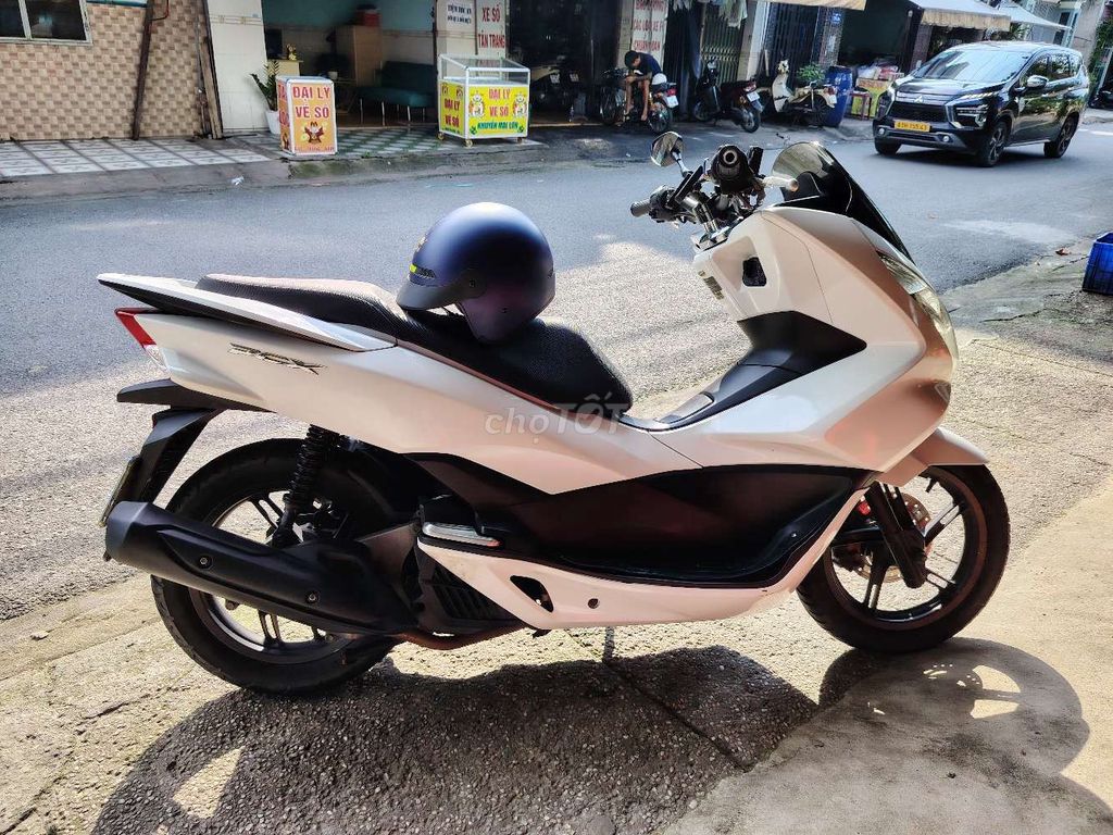 Pcx125 dàn ngoài rất đẹp , máy êm mạnh bán lên đời. Mua bán Xe máy tại Thành phố Thủ Dầu Một Bình Dương được đăng bởi nguyên hình 1