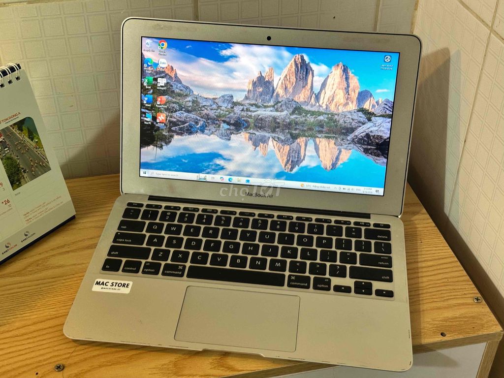 Macbook Air 2012 i5/128gb có sạc cài windows. Mua bán Laptop tại Huyện Giồng Trôm Bến Tre được đăng bởi Macbook xách tay giá rẻ hình 1