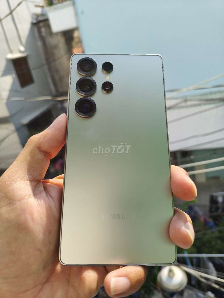 Samsung s25 ultra VN ngoại hình đẹp còn BH. Mua bán Điện thoại tại Quận 5 Tp Hồ Chí Minh được đăng bởi thanh liêm hình 1