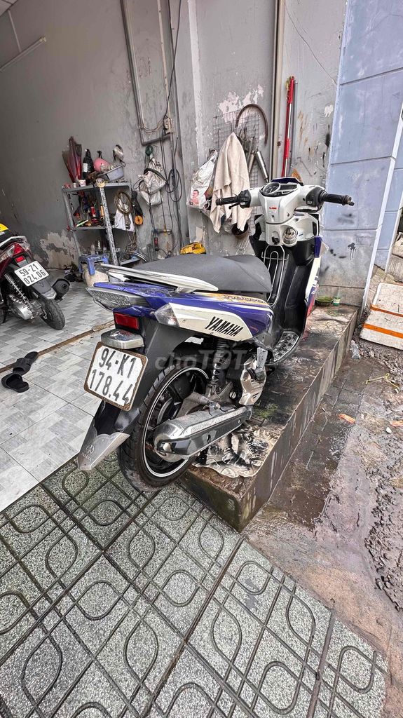 Yamaha Novo 5 FI Xanh trắng. Mua bán Xe máy tại Quận Tân Bình Tp Hồ Chí Minh được đăng bởi Hoàng Tấn hình 4