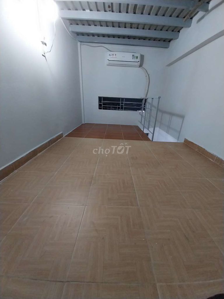 PHÒNG TRỌ 25M2 GÁC FULL CAO 2M GIỜ GIẤC TỰ DO