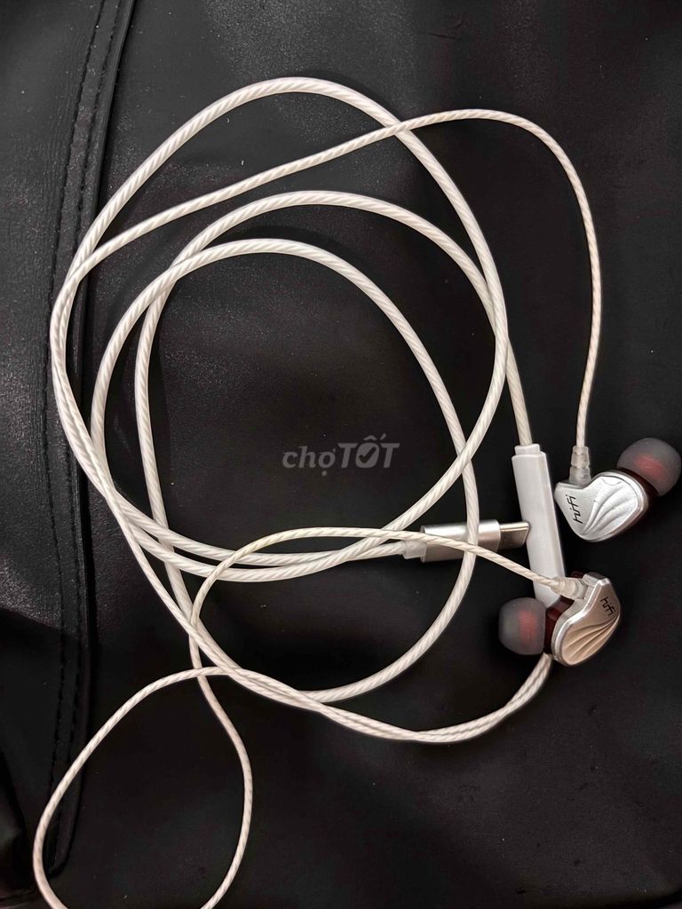 Tai nghe có dây Chống ồn Hifi Trắng Type C. Mua bán Tivi, Âm thanh tại Quận Hoàng Mai Hà Nội được đăng bởi Giang Trần hình 1