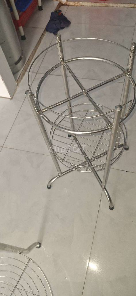 Kệ bình nước Inox Kính Bạc Hiện đại. Mua bán Nội thất, đồ gia dụng khác tại Thị xã Bến Cát Bình Dương được đăng bởi Tu Duong hình 1