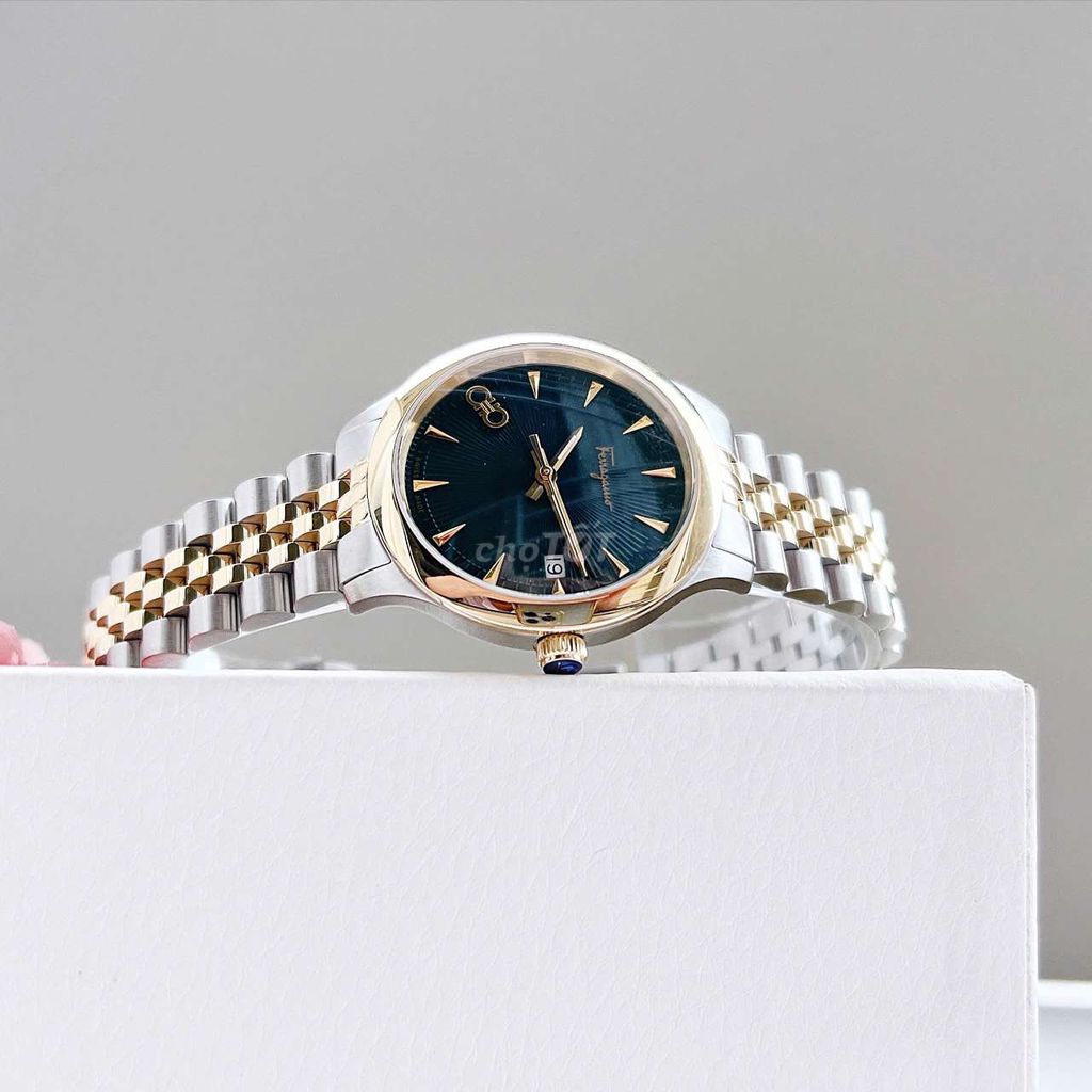 Đồng hồ Salvatore Ferragamo DUO SFCU00219 Nữ. Mua bán Đồng hồ tại Quận Hai Bà Trưng Hà Nội được đăng bởi Nguyễn Hậu Hữu hình 1