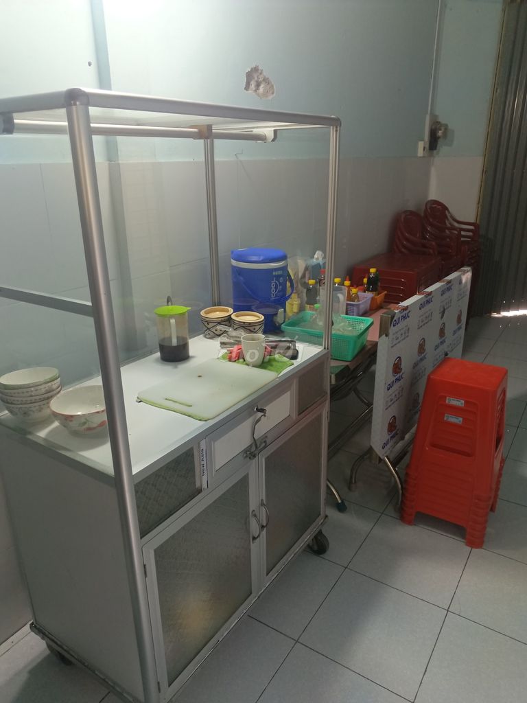 Bàn ghế tủ quán ăn Nhựa Kim loại. Mua bán Bàn ghế tại Huyện Thạnh Phú Bến Tre được đăng bởi Tuan Nguyen hình 1