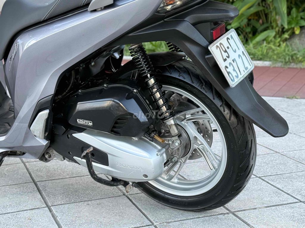 Хонда SH125 ABS 2018 Серебряная игла 29C1