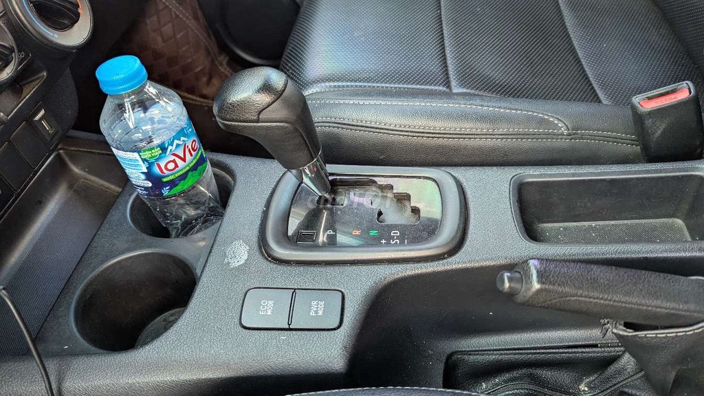 Toyota Hilux 2018 2.4E 4x2 AT - 150000 km. Mua bán Ô tô tại Quận Hà Đông Hà Nội được đăng bởi Đoàn Phương Ô tô Cũ hình 6