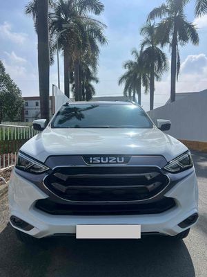 Isuzu Mu X 2022 B7 4x2 MT - 70000 km chuẩn zin. Mua bán Ô tô tại Thành phố Thủ Đức Tp Hồ Chí Minh được đăng bởi Tân