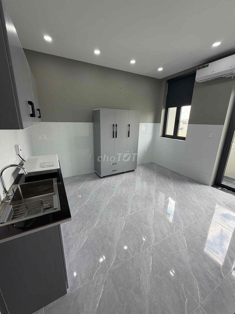 Аренда · 1 комн. · 25 м² · Quận Tân Phú, ул. Đường Huỳnh Thiện Lộc