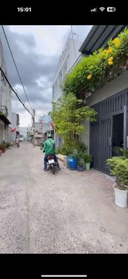 Bán nhà sổ hồng riêng đường xe hơi  ngay chợ vườn lài. Mua bán nhà ở tại Quận 12 Tp Hồ Chí Minh được đăng bởi Anh Cường nhà  đất  quận  12