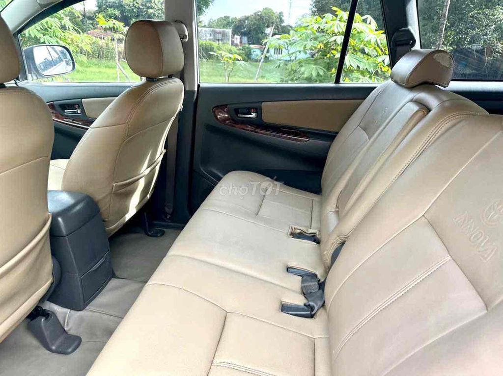 Toyota Innova 2014 2.0E - 100000 km. Mua bán Ô tô tại Huyện Củ Chi Tp Hồ Chí Minh được đăng bởi Anh Hòa hình 10