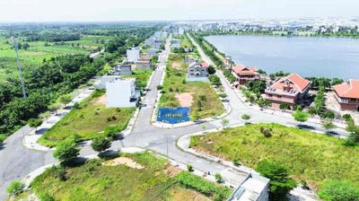 CHÍNH CHỦ BÁN GẤP LÔ GÓC 2 MẶT TIỀN NGANG 12m GIÁ SANG TÊN 3tỷ680 TL