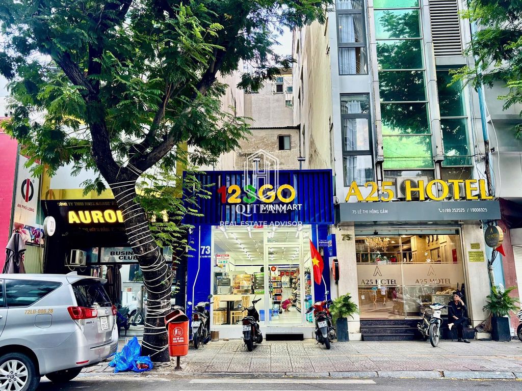 ✨ **Nhà Mặt Tiền Lê Thị Hồng Gấm – Trung Tâm Quận 1**