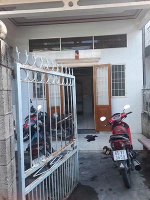Cho thuê nhà nguyên căn trệt - lầu - hẽm 2 Phạm Ngũ Lão, An Hoà, NK. Cho thuê nhà ở tại Quận Ninh Kiều Cần Thơ được đăng bởi Lan TT