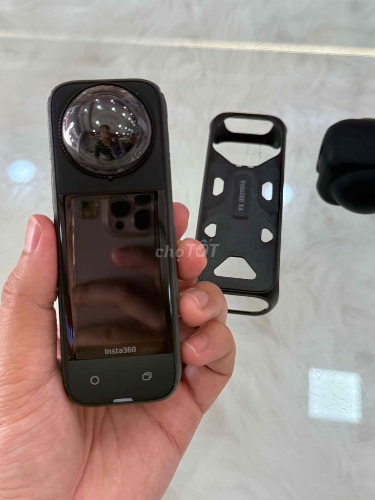 Insta360 X4. Mua bán Máy ảnh, Máy quay tại Quận Thanh Khê Đà Nẵng được đăng bởi Thắng  hình 1
