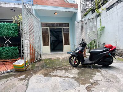 Nhà 2 mặt hẻm sạch sẽ, ngay Phường 3. Q Gò Vấp, giá nhỉnh 4 tỷ. Mua bán nhà ở tại Quận Gò Vấp Tp Hồ Chí Minh được đăng bởi Gia Hoàng