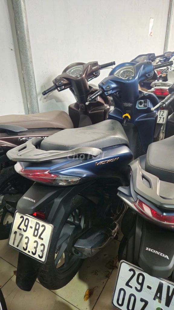 Bán vision 2025 siêu mới.. Mua bán Xe máy tại Quận Thanh Xuân Hà Nội được đăng bởi xe máy Tươi Hồng Sơn hình 4