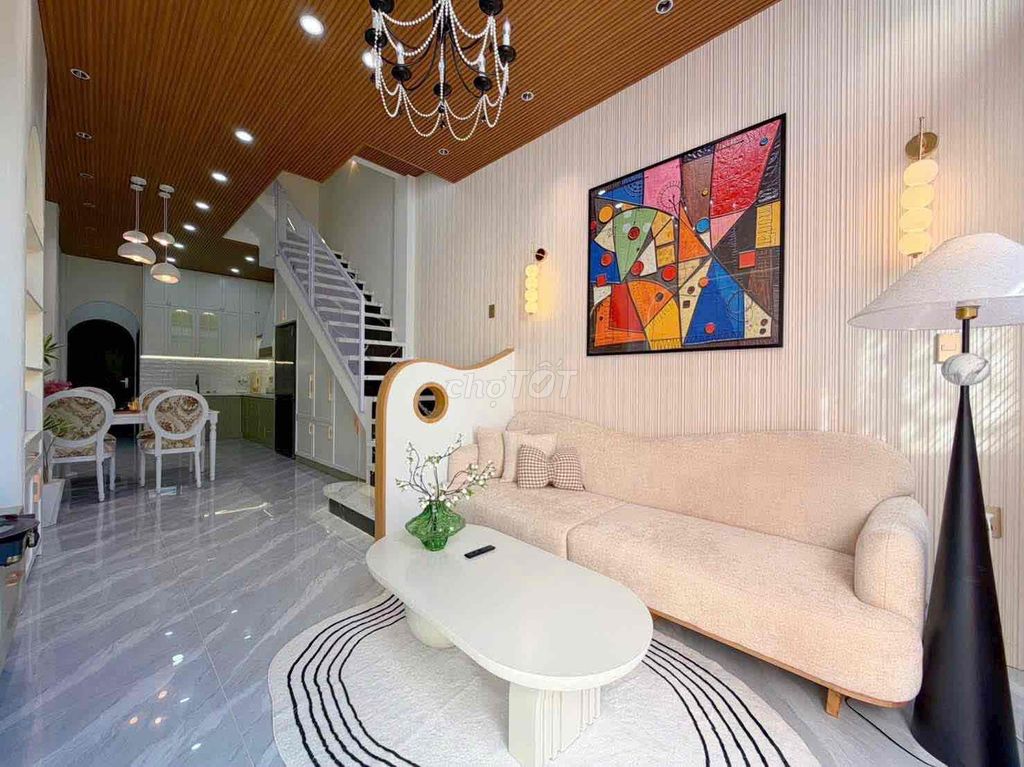 🔥NHÀ ĐẸP 3 TẦNG FULL NỘI THẤT - KIỆT OTO HUỲNH NGOVJ HUỆ