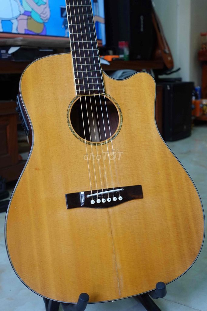 Thanh lý acoustic Sviet kèm EQ fishman 301. Mua bán Nhạc cụ tại Quận Sơn Trà Đà Nẵng được đăng bởi Cửa hàng guitar thanh lý giá rẻ hình 1