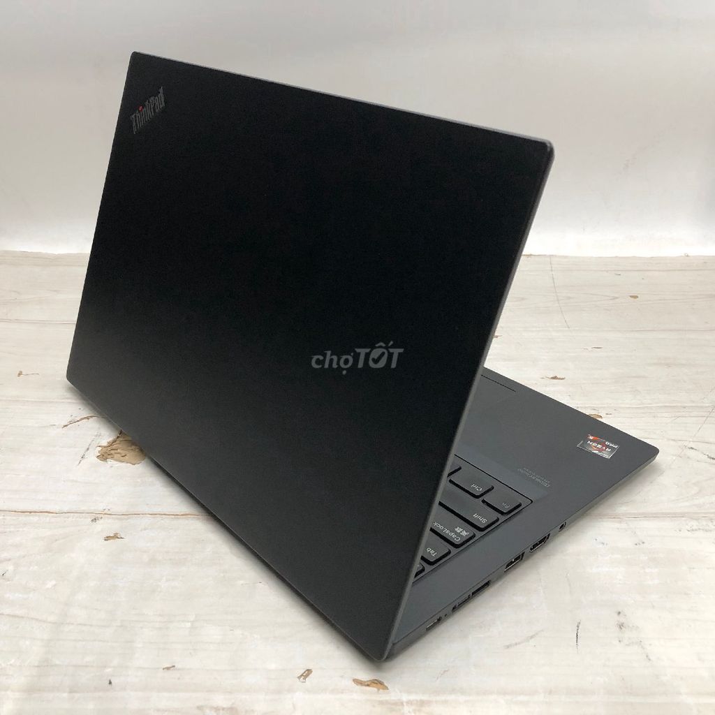 Thinkpad X13 Ryzen5/16/128 Giá chỉ 4600k