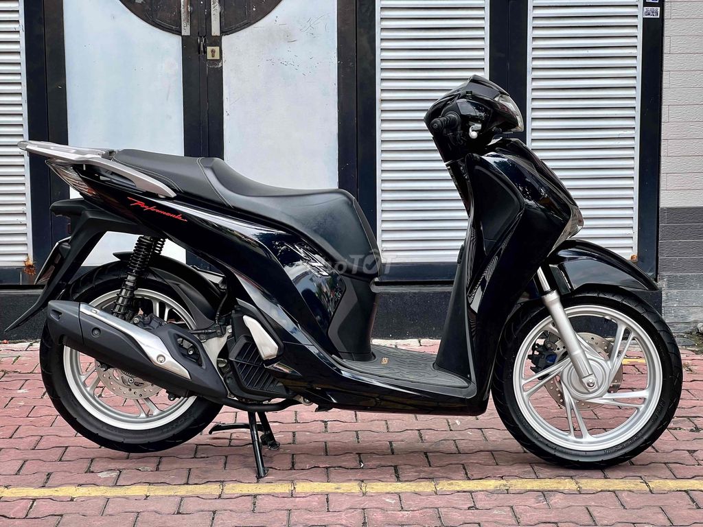 [GÓP ĐC GIỮ CAVET] SH 150 ABS 2017, biển số 66. Mua bán Xe máy tại Quận 12 Tp Hồ Chí Minh được đăng bởi Bùi văn hiếu hình 6