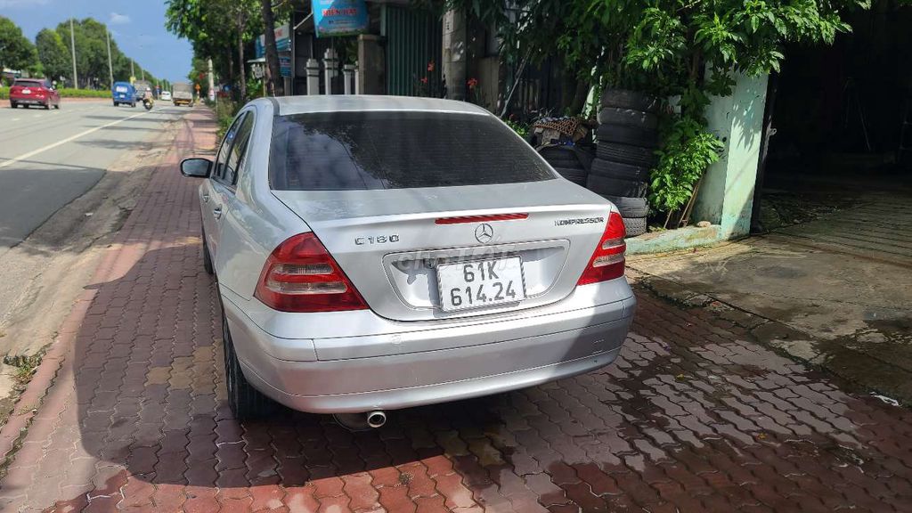 Mercedes 2004 C180K Classic  - 88 km. Mua bán Ô tô tại Thành phố Thủ Dầu Một Bình Dương được đăng bởi THANH DUY hình 6