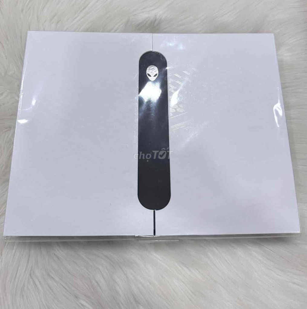 Dell Alienware X15 R1 i7-11800H 16GB/512GB Mới. Mua bán Laptop tại Quận 5 Tp Hồ Chí Minh được đăng bởi Phan Thế Phong  hình 1