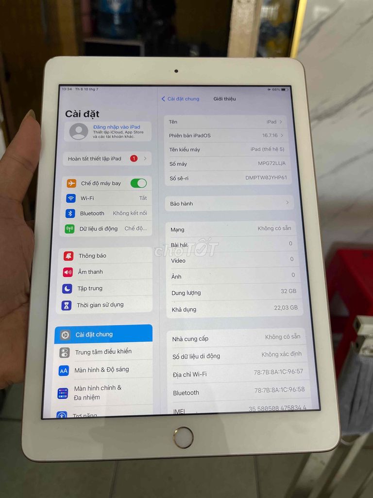 Apple iPad Gen 5 32GB Vân tay Vàng. Mua bán Máy tính bảng tại Quận 12 Tp Hồ Chí Minh được đăng bởi Nguyễn Cao Cường hình 1