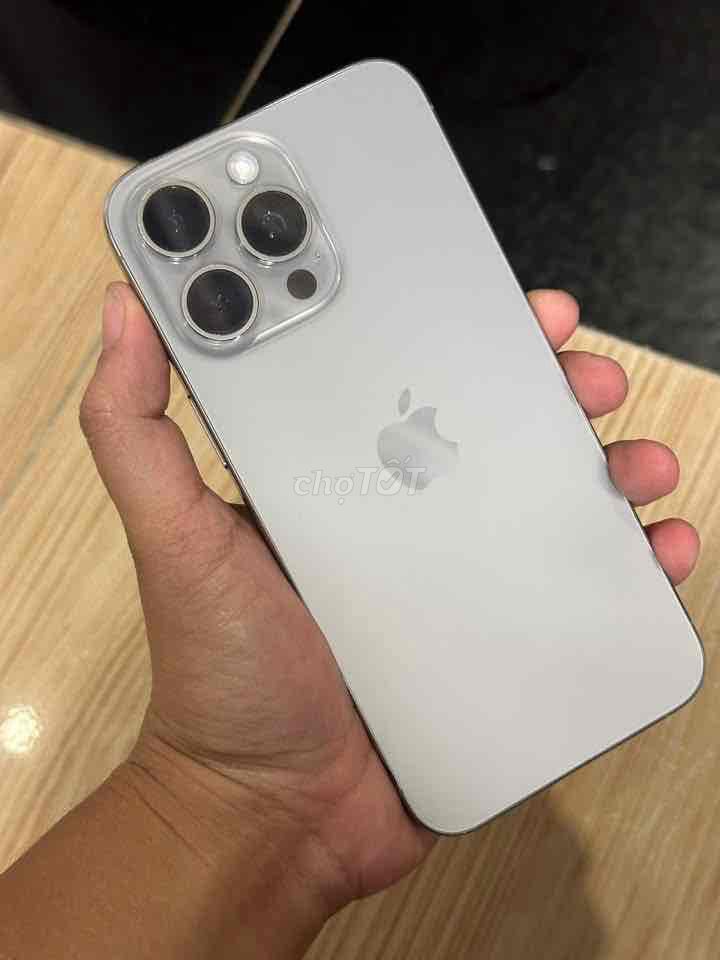 Apple iPhone 15 Pro Max 256GB Xám. Mua bán Điện thoại tại Thành phố Biên Hòa Đồng Nai được đăng bởi Táo dạo hình 1