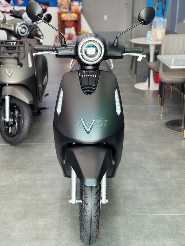 VINFAST EVO GRAND LITE_2 PIN CHẠY 200KM/1 LẦN SẠC. Mua bán Xe máy tại Quận Phú Nhuận Tp Hồ Chí Minh được đăng bởi VinFast Official Store hình 2