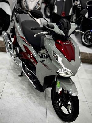 AirBlade125 4Val 2024 Odo2k Lướt chính chủ 🔥🔥🔥. Mua bán Xe máy tại Thị xã Phú Mỹ Bà Rịa - Vũng Tàu được đăng bởi Cửa Hàng Xe Máy Phú Mỹ