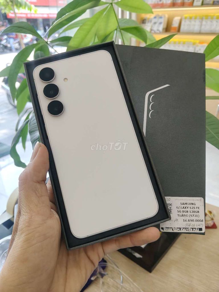 S25 FE Fullbox Likenew Chính Hãng SSVN CBH dài 😍. Mua bán Điện thoại tại Quận Hải Châu Đà Nẵng được đăng bởi MiPhone hình 1
