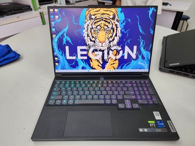 Laptop Gaming Legion Slim 7 i7 12700H 3050Ti 2k