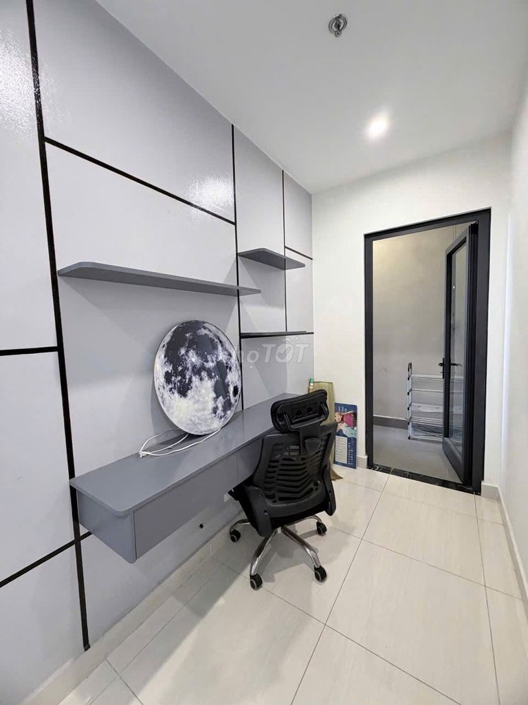Квартира 2 спальни в Vinhomes Ocean Park с прекрасным видом, готовое свидетельство