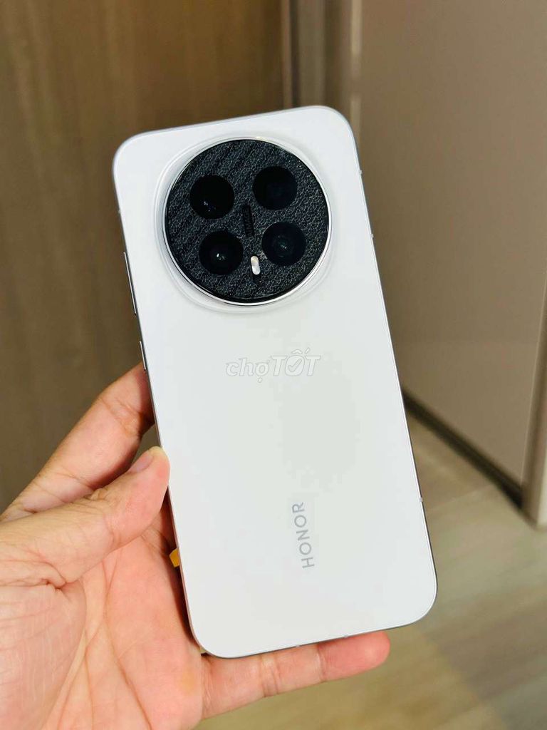 Honor Magic8 12GB/256GB fullbox. Mua bán Điện thoại tại Quận Gò Vấp Tp Hồ Chí Minh được đăng bởi nhan trinh hình 1