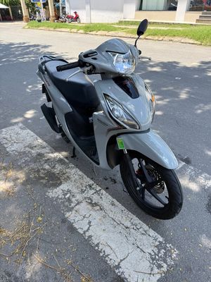 Honda vision 2024 bản đặc biệt có trả góp trao đổi. Mua bán Xe máy tại Quận Cẩm Lệ Đà Nẵng được đăng bởi Toàn