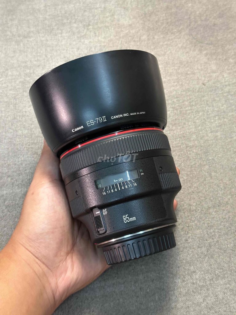 Canon EF 85mm F1.2L II như mới 99%. Mua bán Máy ảnh, Máy quay tại Quận Hải Châu Đà Nẵng được đăng bởi Tiến Đạt hình 1