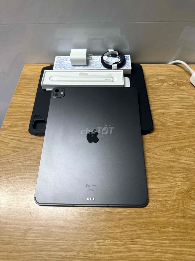 IPad Pro M4 13inh Ram 16 Rom 1tb 5G màn NaNo P100%. Mua bán Máy tính bảng tại Quận Gò Vấp Tp Hồ Chí Minh được đăng bởi Tiến Phát hình 1