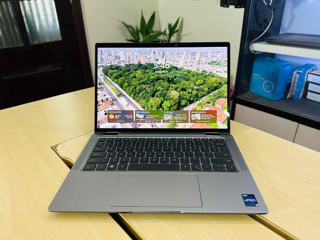 Dell Latitude 7340 2in1 i7-1365U màn hình 2K Touch. Mua bán Laptop tại Quận Thanh Xuân Hà Nội được đăng bởi Tuấn Minh hình 1
