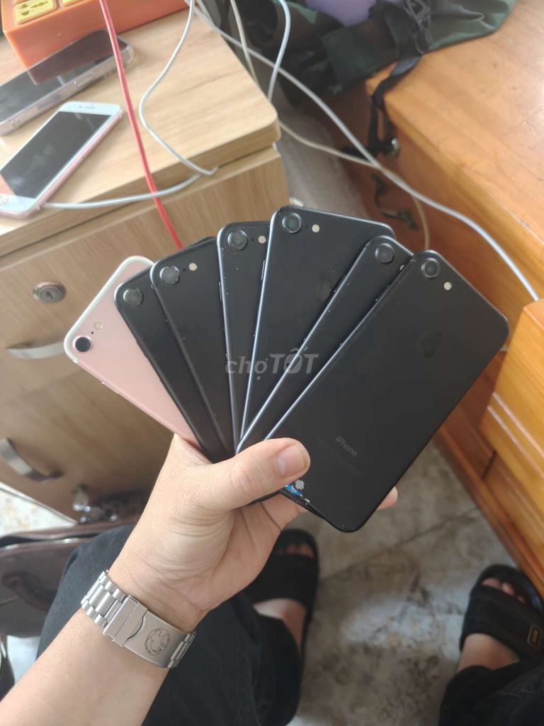 Apple iPhone 7 32GB Đen Đã sử dụng. Mua bán Điện thoại tại Quận 10 Tp Hồ Chí Minh được đăng bởi phạm trường giang thích giao lưu  hình 1