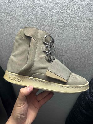 Giày thể thao Adidas nam da lộn size 40. Mua bán Giày dép tại Quận Nam Từ Liêm Hà Nội được đăng bởi NguyenHuy