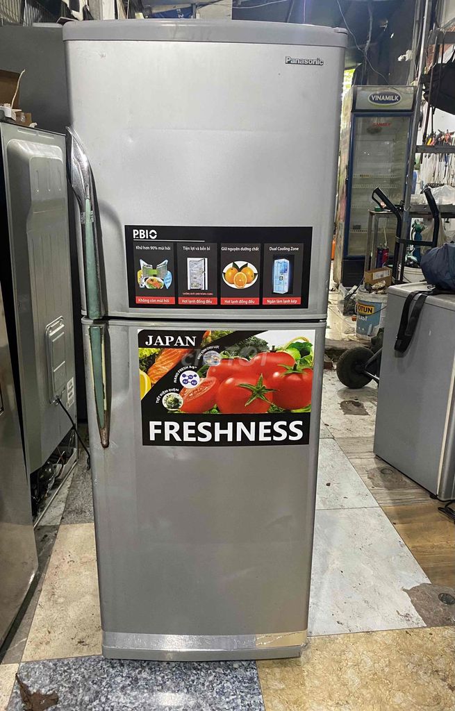 tủ lạnh Panasonic 220L. Mua bán Tủ lạnh tại Quận 8 Tp Hồ Chí Minh được đăng bởi Thanh Xuân hình 1