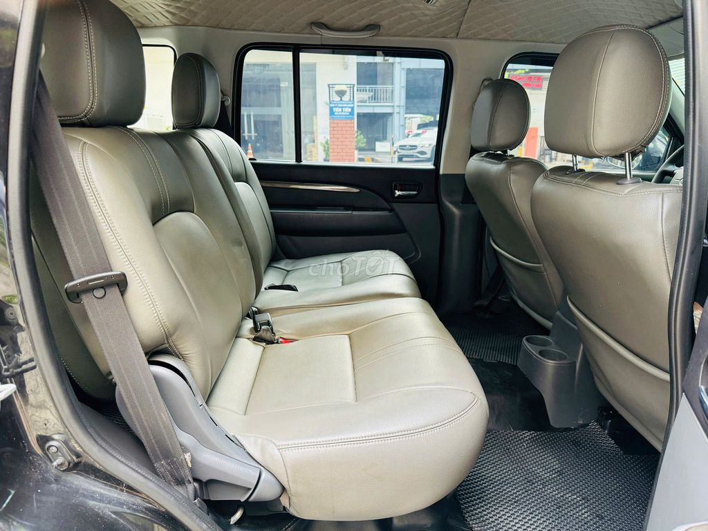 FORD EVEREST 2.5l Limited AT, Hiếm. Mua bán Ô tô tại Quận 1 Tp Hồ Chí Minh được đăng bởi Ms Ly Bến Thành Ford hình 10